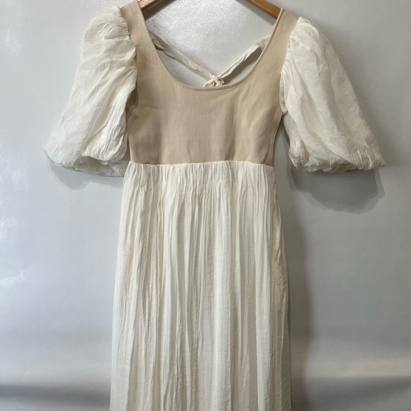 Sofie The Label Dresses & Skirts - Sofie The Label Puff Sleeve Midi Dress